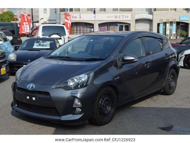 toyota aqua 2012 -TOYOTA--AQUA DAA-NHP10--NHP10-6073910---TOYOTA--AQUA DAA-NHP10--NHP10-6073910- image 1