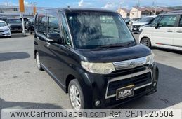 daihatsu tanto 2011 CFJ1525504