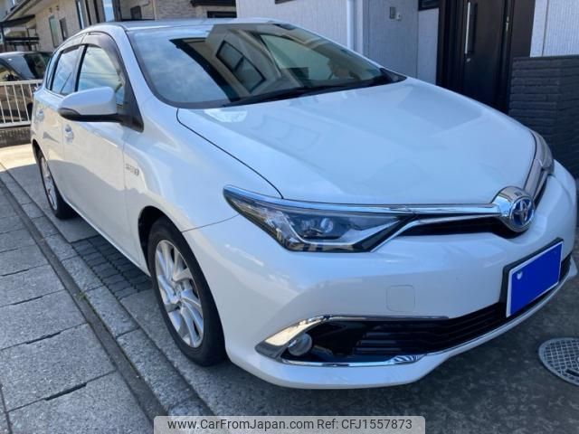 toyota auris 2017 CFJ1557873 image 2