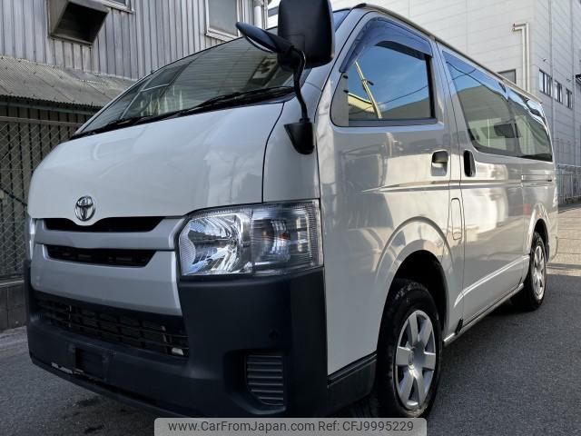 toyota regiusace-van 2017 quick_quick_LDF-KDH206V_KDH206-8127401 image 1