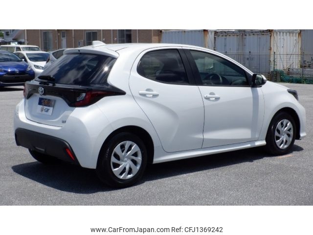 toyota yaris 2023 -TOYOTA--Yaris 6AA-MXPH10--MXPH10-2122423---TOYOTA--Yaris 6AA-MXPH10--MXPH10-2122423- image 2