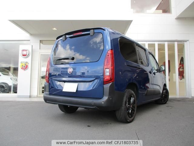 fiat fiat-doblo 2023 CFJ1803735 image 2