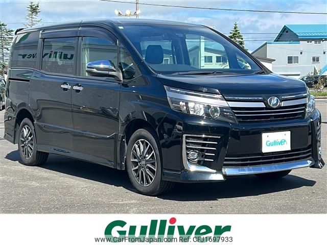 toyota voxy 2017 CFJ1697933 image 1