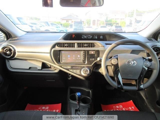 toyota aqua 2016 CFJ1421690 image 2