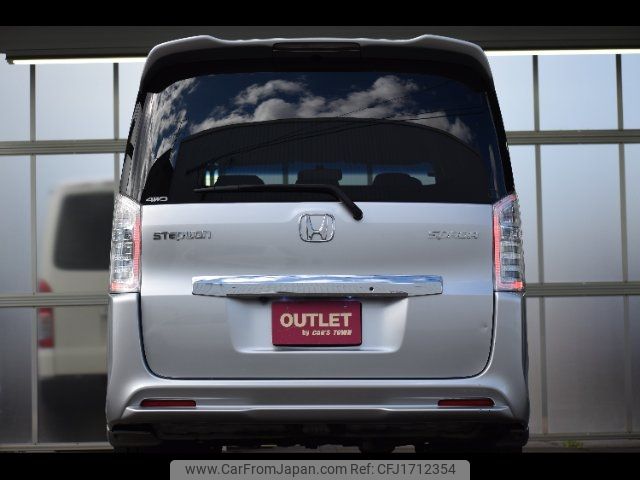 honda stepwagon 2013 CFJ1712354 image 2