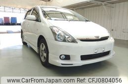 toyota wish 2004 ENHANCEAUTO_1_ea295482