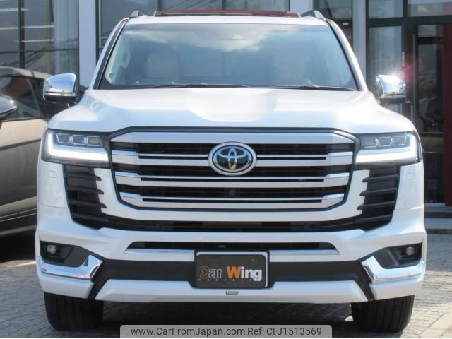 toyota land-cruiser 2024 CFJ1513569 image 2