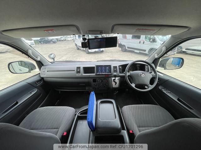toyota hiace-van 2013 CFJ1701296 image 1