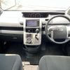 toyota voxy 2010 quick_quick_ZRR70G_ZRR70-0368745 image 8