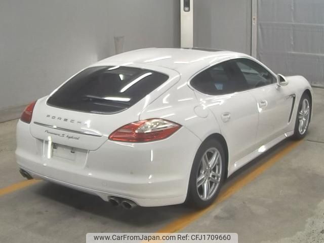 porsche panamera 2012 CFJ1709660 image 2