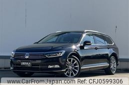 volkswagen passat-variant 2018 -VOLKSWAGEN--VW Passat Variant DBA-3CCZE--WVWZZZ3CZJE071351---VOLKSWAGEN--VW Passat Variant DBA-3CCZE--WVWZZZ3CZJE071351-