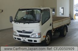 hino dutro 2011 -HINO--Hino Dutoro XZC675M-0001077---HINO--Hino Dutoro XZC675M-0001077-