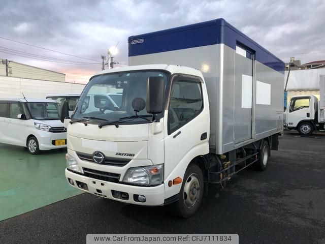 hino dutro 2015 GOO_NET_EXCHANGE_0560787A30211219W001 image 1