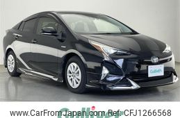 toyota prius 2017 -TOYOTA--Prius DAA-ZVW50--ZVW50-8051673---TOYOTA--Prius DAA-ZVW50--ZVW50-8051673-