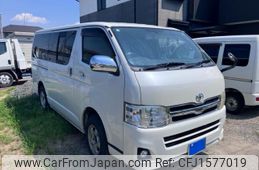 toyota hiace-van 2011 CFJ1577019