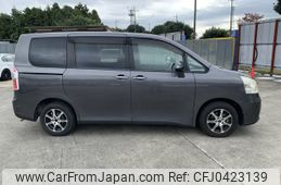 toyota noah 2009 NIKYO_TG36728