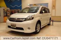 toyota isis 2013 -TOYOTA--Isis ZGM15W--0014977---TOYOTA--Isis ZGM15W--0014977-