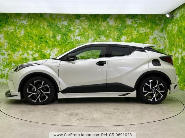 toyota c-hr 2018 quick_quick_DAA-ZYX10_ZYX10-2077000 image 2