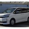 toyota voxy 2016 CFJ1897857 image 1