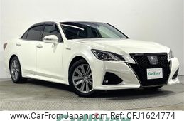 toyota crown 2018 CFJ1624774