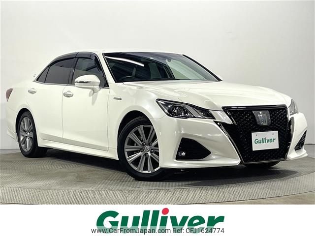 toyota crown 2018 CFJ1624774 image 1