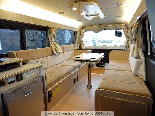 toyota hiace-wagon 2019 GOO_JP_700040301030250306004 image 1