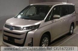 toyota noah 2023 CFJ1672351