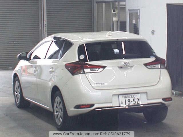 toyota auris 2016 -TOYOTA 【高知 330ﾏ1952】--Auris NZE181H--6023104---TOYOTA 【高知 330ﾏ1952】--Auris NZE181H--6023104- image 2