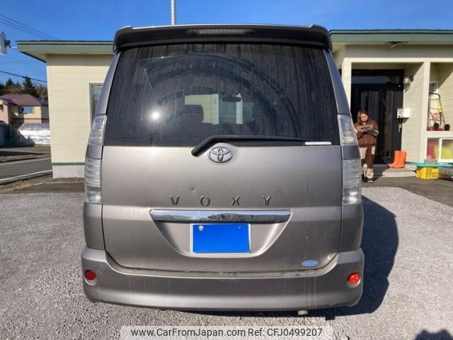 toyota voxy 2005 -TOYOTA--Voxy DBA-AZR65G--AZR65-0131232---TOYOTA--Voxy DBA-AZR65G--AZR65-0131232- image 2