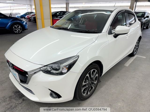 mazda demio 2015 AF-DJ5FS-142781 image 1