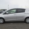 toyota vitz 2013 REALMOTOR_RK2023080354A-10 image 5