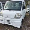 mitsubishi minicab-truck 2000 8eafa0b80a0685affa42e1844bd17d6f image 2