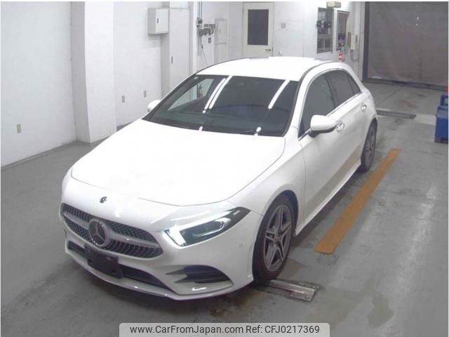 mercedes-benz a-class 2019 quick_quick_5BA-177084_WDD1770842V041157 image 1