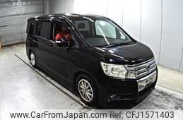 honda stepwagon 2010 CFJ1571403