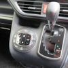 toyota voxy 2016 CFJ1681878 image 12