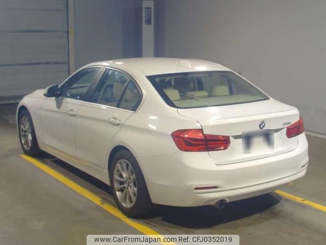 bmw 3-series 2017 quick_quick_DBA-8E15_WBA8E36000NU79355 image 2