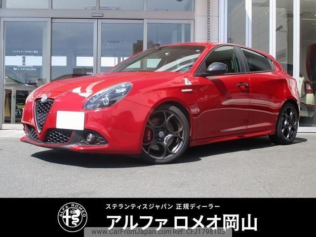 alfa-romeo giulietta 2018 CFJ1798103 image 1