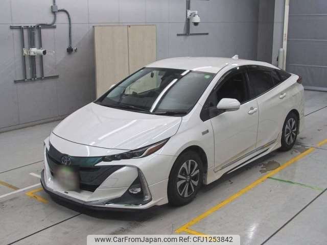 toyota prius-phv 2017 -TOYOTA--Prius PHV DLA-ZVW52--ZVW52-3027730---TOYOTA--Prius PHV DLA-ZVW52--ZVW52-3027730- image 1