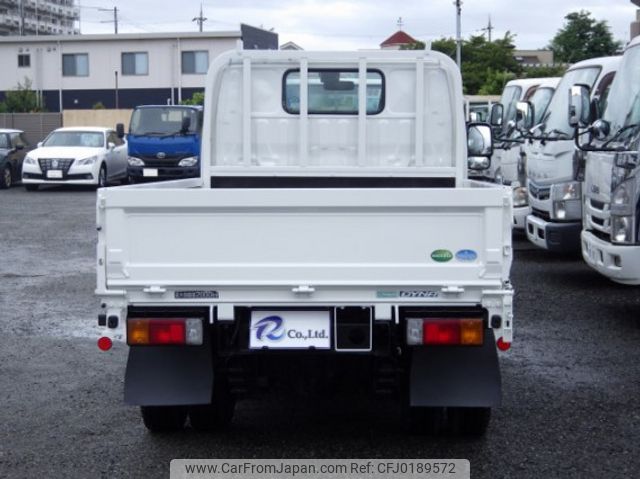 toyota dyna-truck 2017 quick_quick_TKG-XZC605_XZC605-0017818 image 2