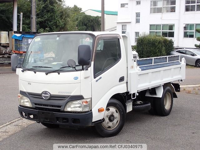 hino dutro 2012 24941804 image 1