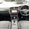 volkswagen tiguan 2018 -VOLKSWAGEN--VW Tiguan ABA-5NCZE--WVGZZZ5NZJW894977---VOLKSWAGEN--VW Tiguan ABA-5NCZE--WVGZZZ5NZJW894977- image 2