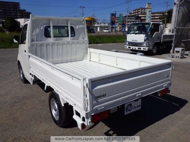 toyota townace-truck 2019 CFJ1787695 image 2