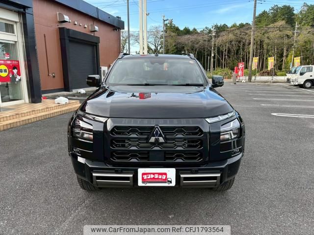 mitsubishi triton 2025 CFJ1793564 image 2