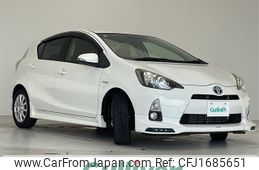 toyota aqua 2013 CFJ1685651
