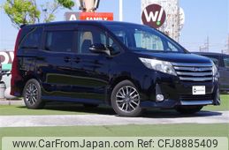 toyota noah 2014 -TOYOTA--Noah DBA-ZRR80W--ZRR80-0015390---TOYOTA--Noah DBA-ZRR80W--ZRR80-0015390-