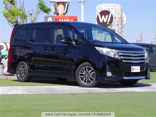 toyota noah 2014 -TOYOTA--Noah DBA-ZRR80W--ZRR80-0015390---TOYOTA--Noah DBA-ZRR80W--ZRR80-0015390- image 1