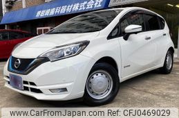 nissan note 2018 -NISSAN--Note DAA-HE12--HE12-141697---NISSAN--Note DAA-HE12--HE12-141697-