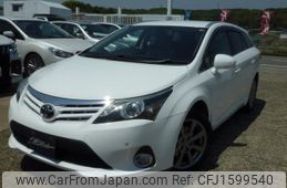 toyota avensis 2012 CFJ1599540