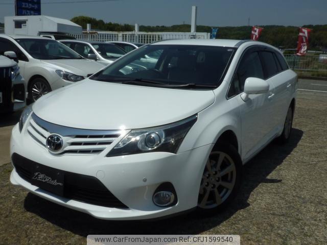 toyota avensis 2012 CFJ1599540 image 1