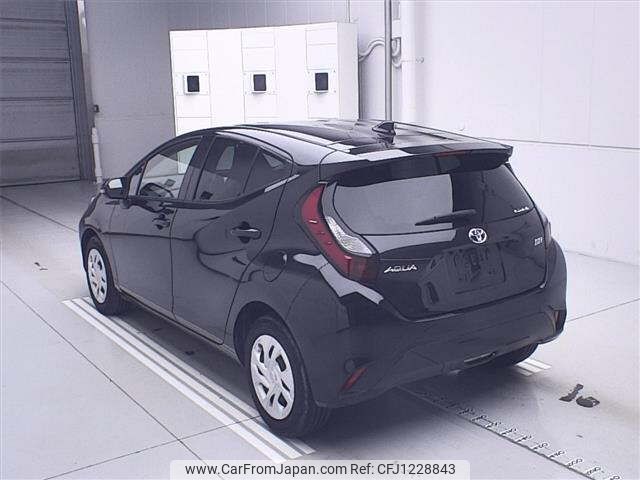 toyota aqua 2022 -TOYOTA--AQUA MXPK11-2061239---TOYOTA--AQUA MXPK11-2061239- image 2
